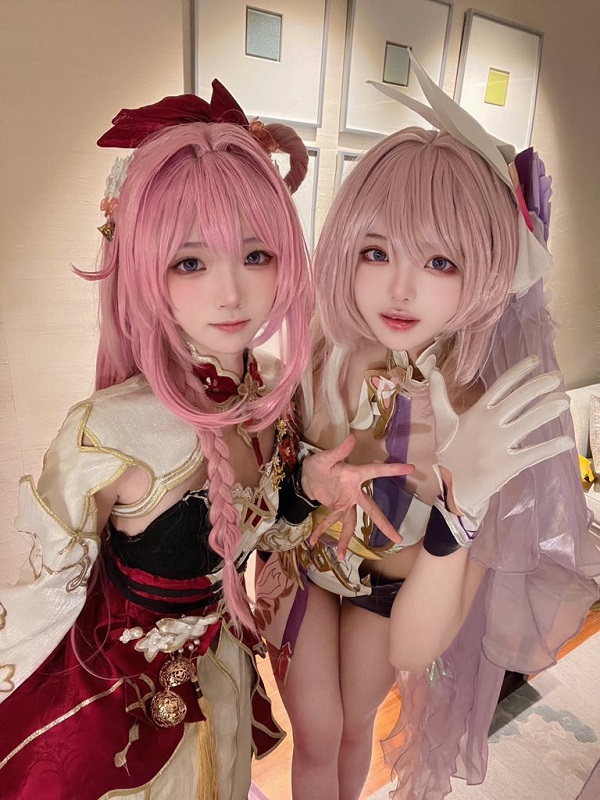 Gái Nhật cosplay phong cách truyền thống và hiện đại