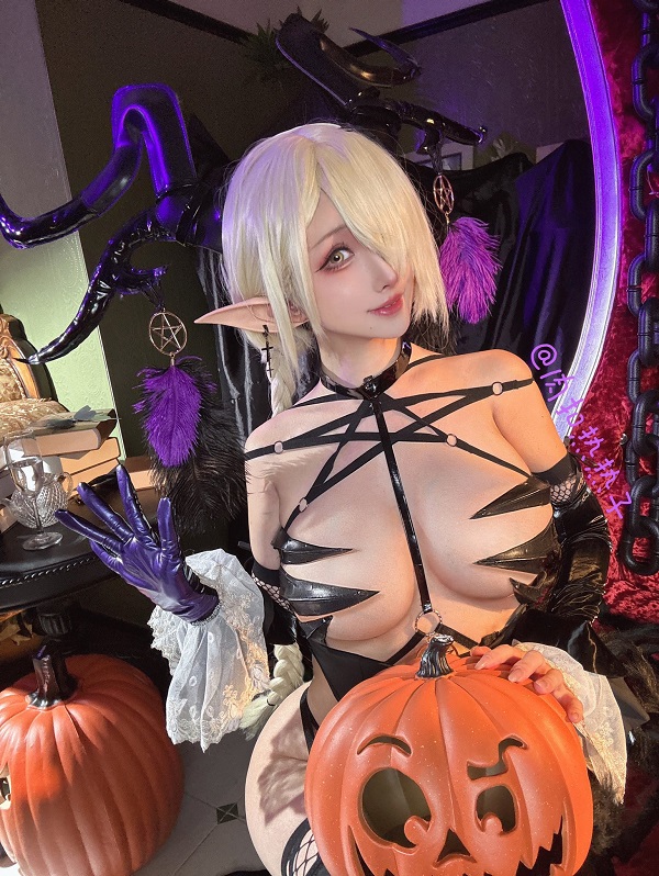 Tạo hình cosplay nhân vật anime girl đầy thu hút