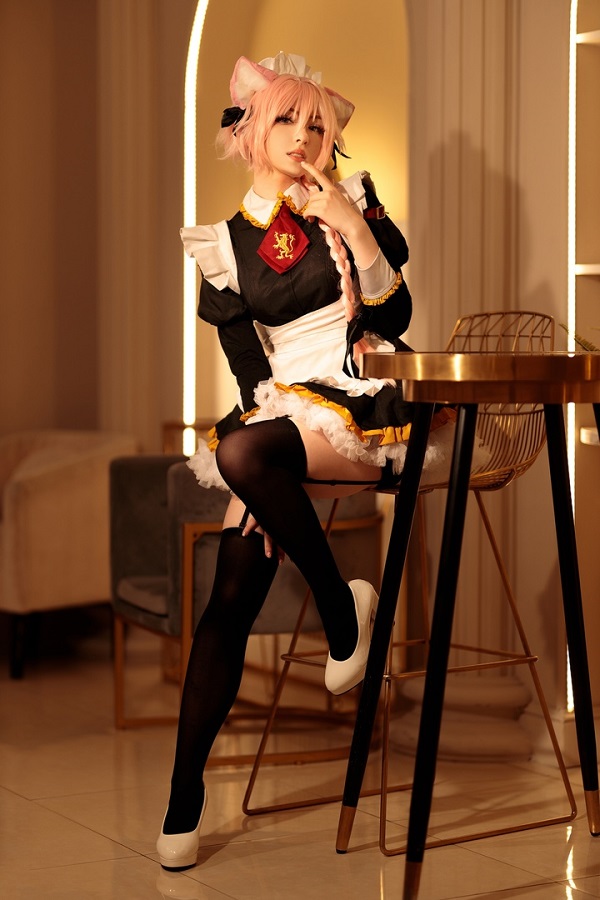 Cosplayer Astolfo với outfit chuẩn anime