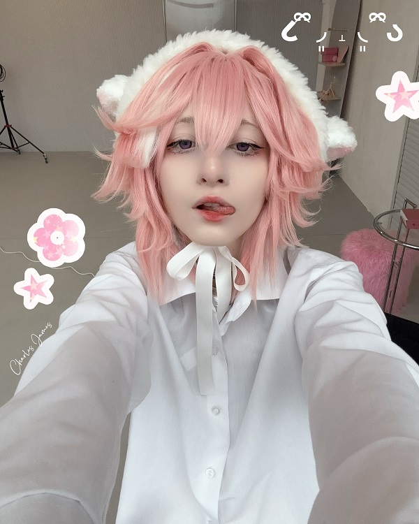 Cosplay Astolfo chất lượng cao, chi tiết cực nét