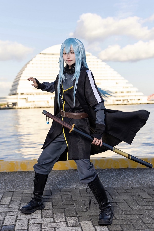 Cosplay hình Rimuru phiên bản nữ cực xinh
