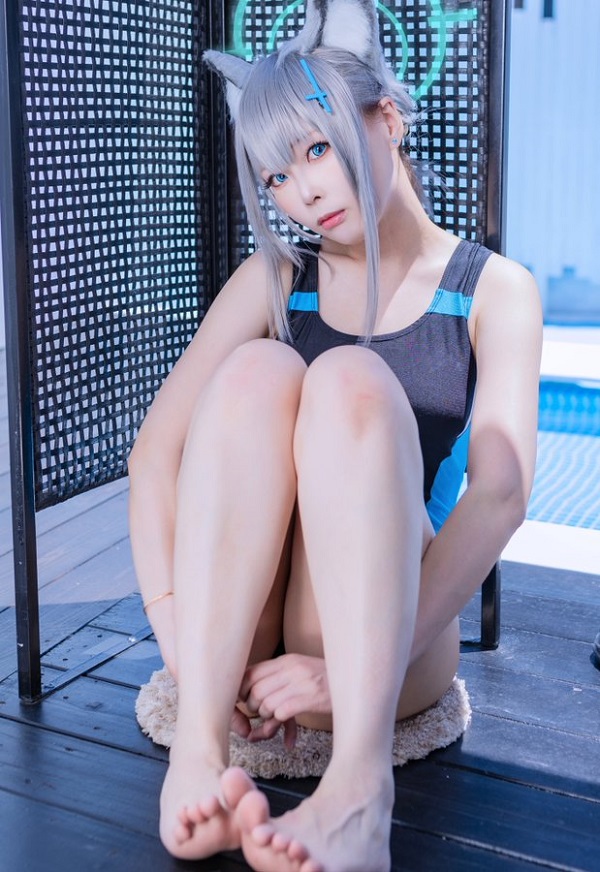 Cosplay Shiroko với biểu cảm cực chất