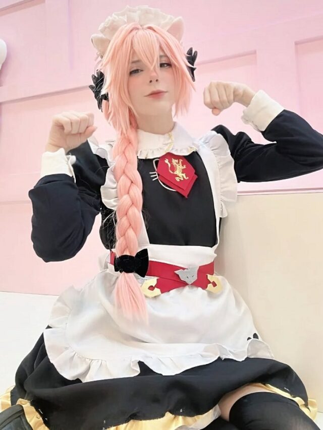 Astolfo cosplay phong cách học đường