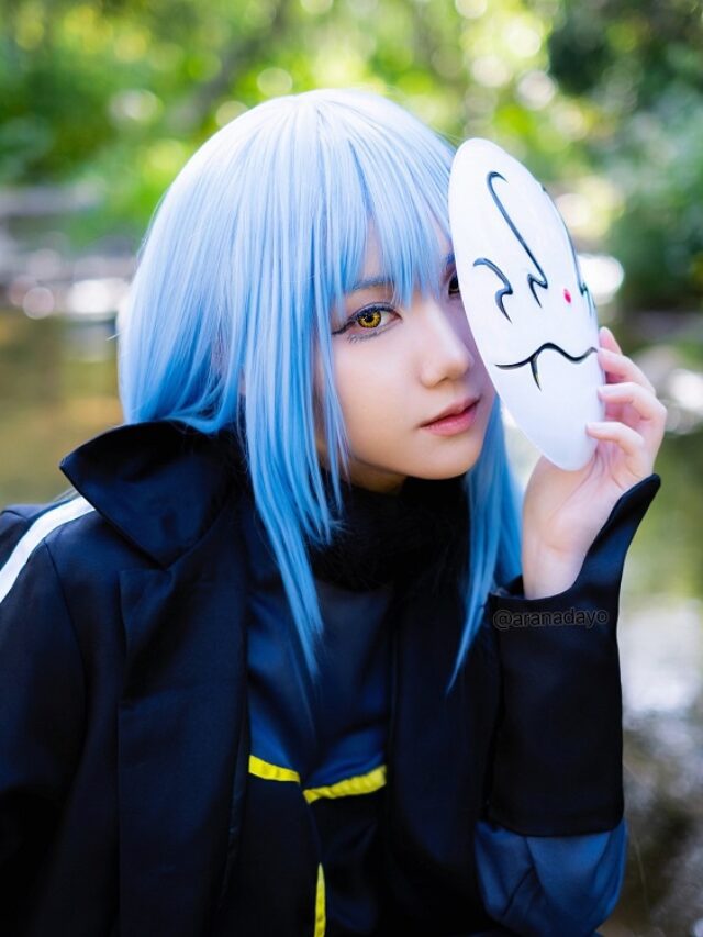 Cosplay hình Rimuru tóc xanh đặc trưng