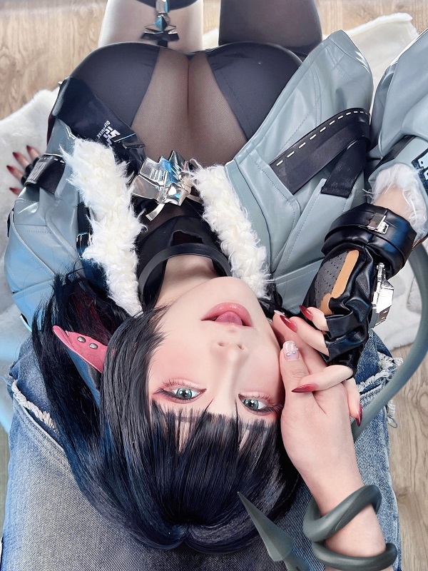 Trang phục cosplay mỏng nhẹ với thiết kế phá cách