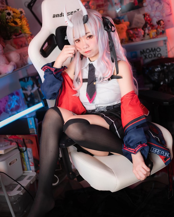Ảnh coser trong không gian phong cách cổ điển