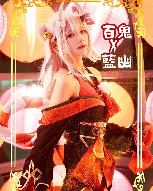 Outfit cosplay không thể chê vào đâu được