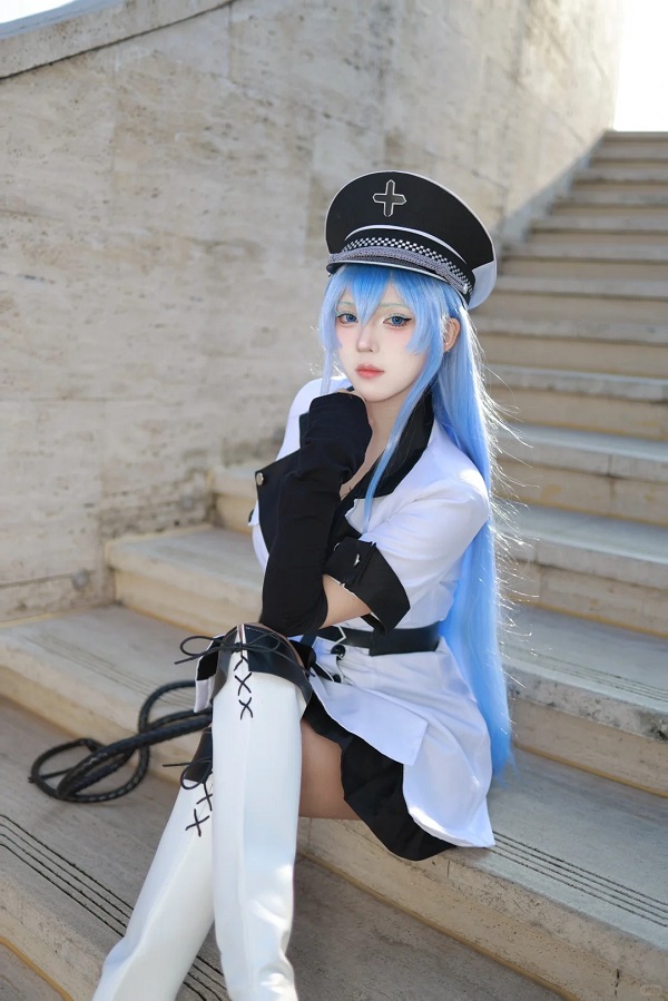 Gương mặt lạnh lùng đậm chất anime hành động