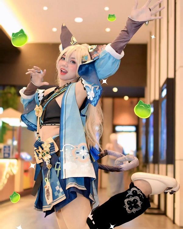 Biểu cảm tự nhiên, tinh tế của cosplayer