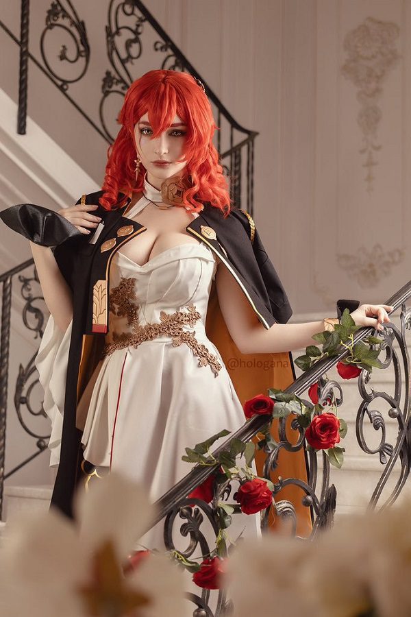 Himeko phiên bản cosplay đầy cuốn hút